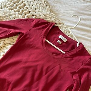 Contour Scoopneck Longsleeve -tuck in shirt